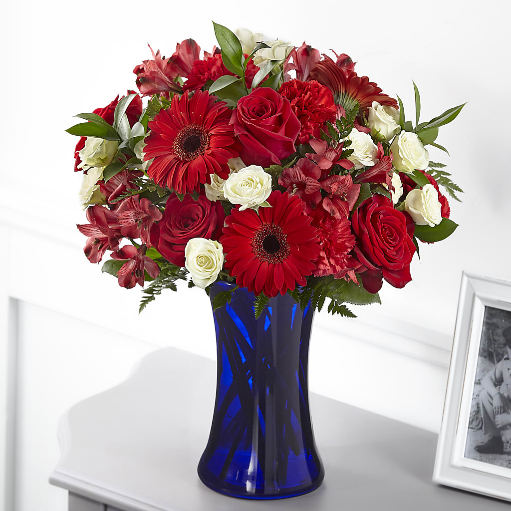 Hearts Embrace Bouquet –  Sensation Flowers Boutique Inc, Miami FL