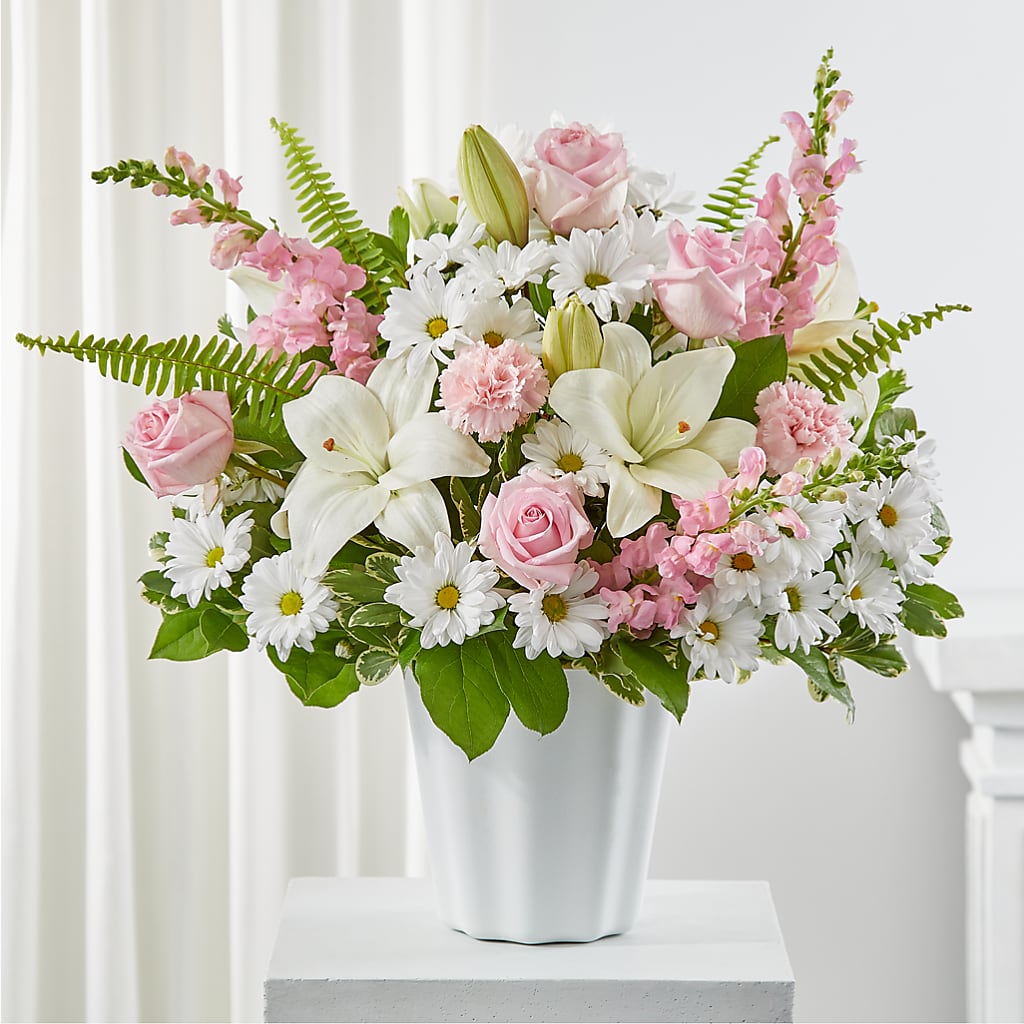 Soft Touch Tabletop Basket –  Sensation Flowers Boutique Inc, Miami FL
