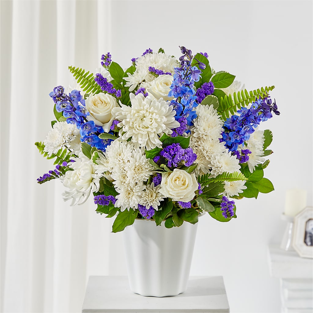 Hold Dear Tabletop Basket –  Sensation Flowers Boutique Inc, Miami FL