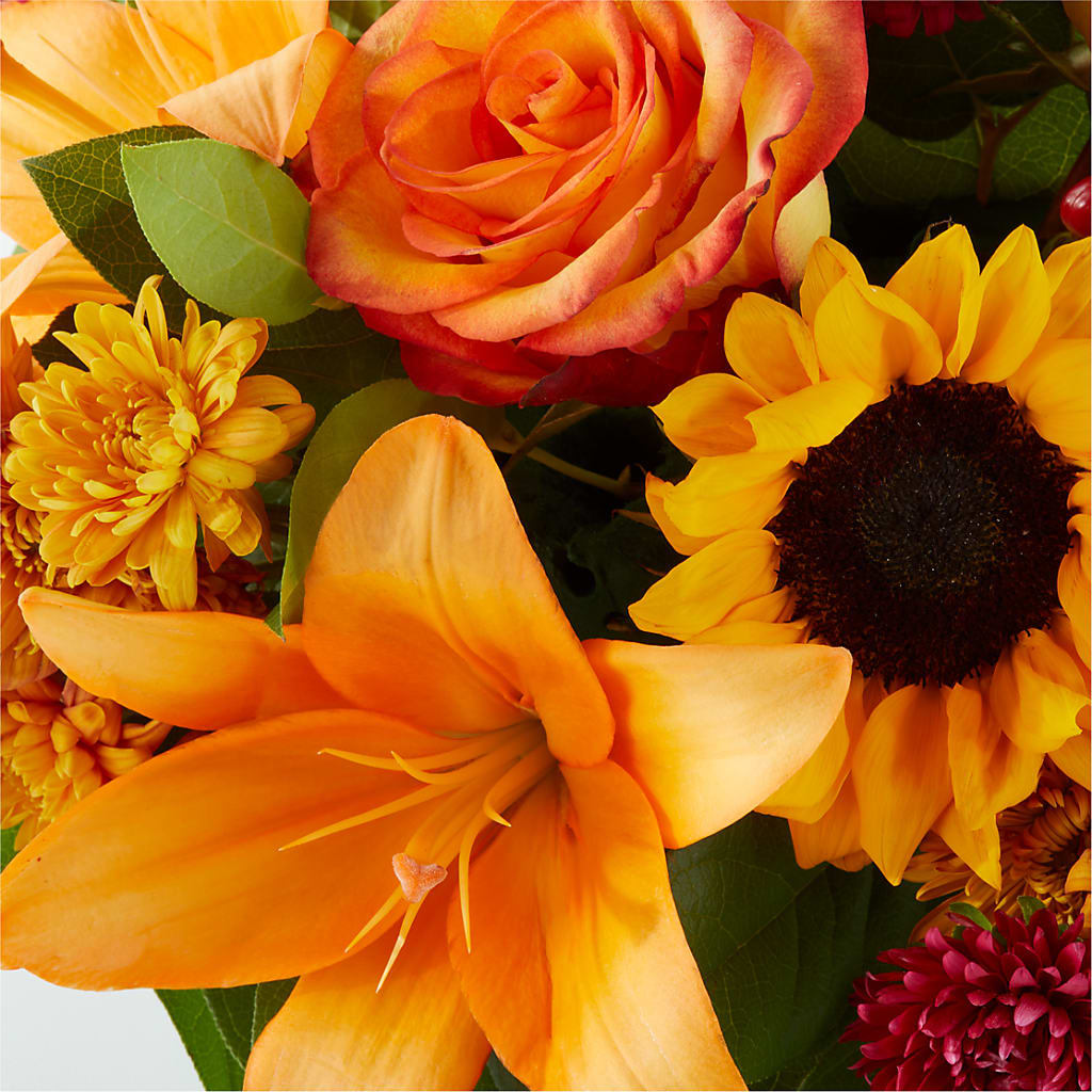 Grateful Centerpiece –  Sensation Flowers Boutique Inc, Miami FL