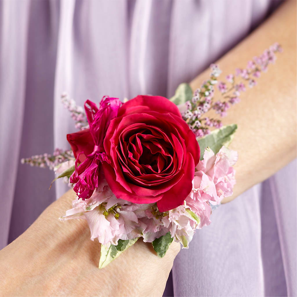 Rose Charm Corsage –  Sensation Flowers Boutique Inc, Miami FL