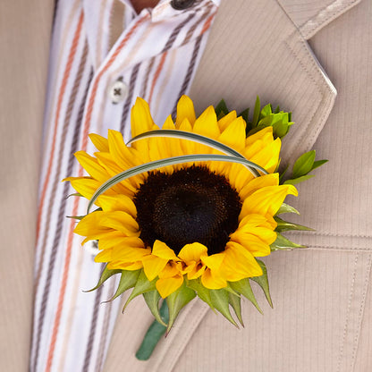 Free Spirit Boutonniere –  Sensation Flowers Boutique Inc, Miami FL
